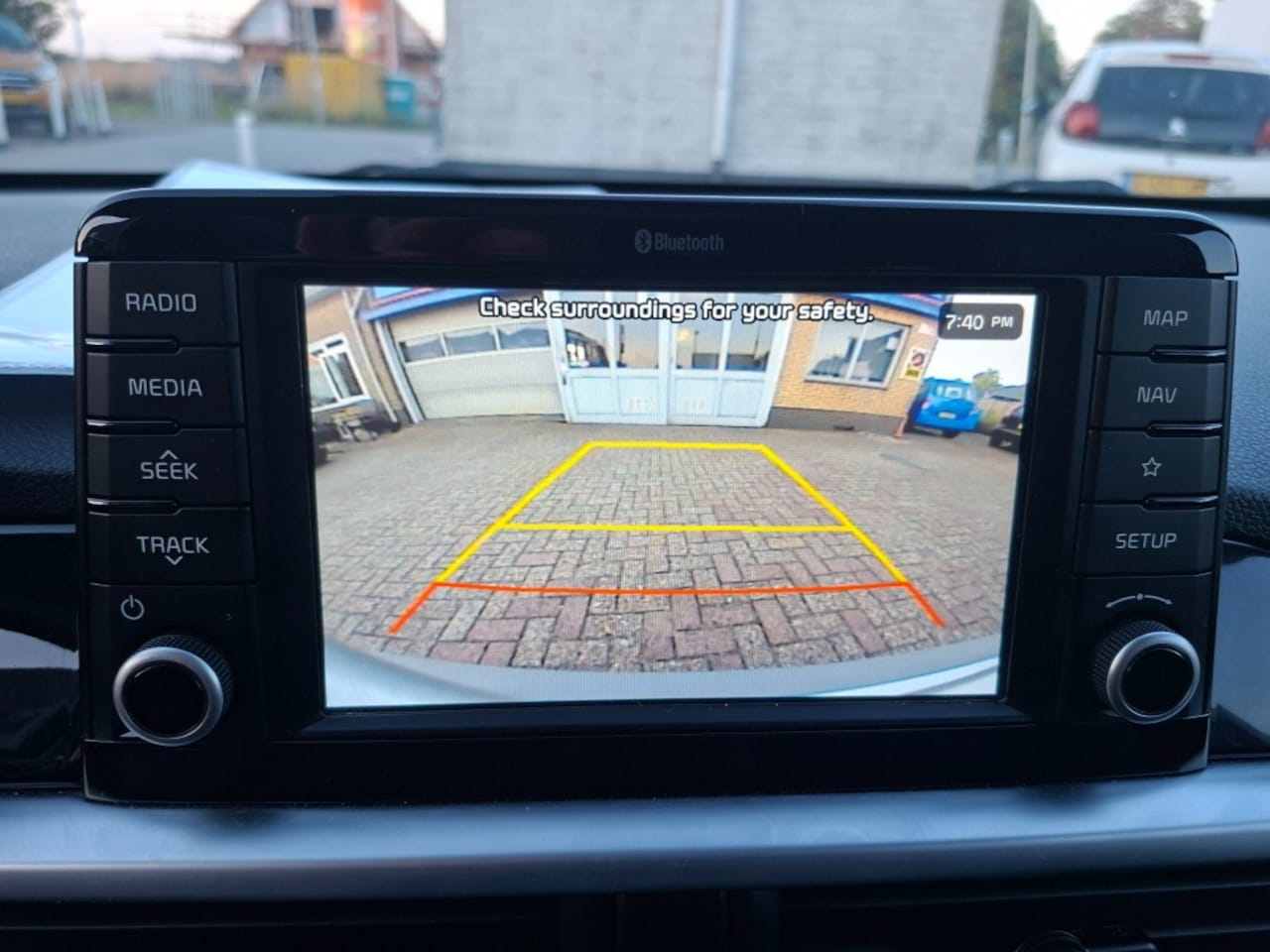 Kia Picanto - 1.0 CVVT Design Edition RADIO/NAVI/CLIMATE/CRUISE/ELEC.RAMEN+SPIEGELS/CV/AUR CAMERA/LMV