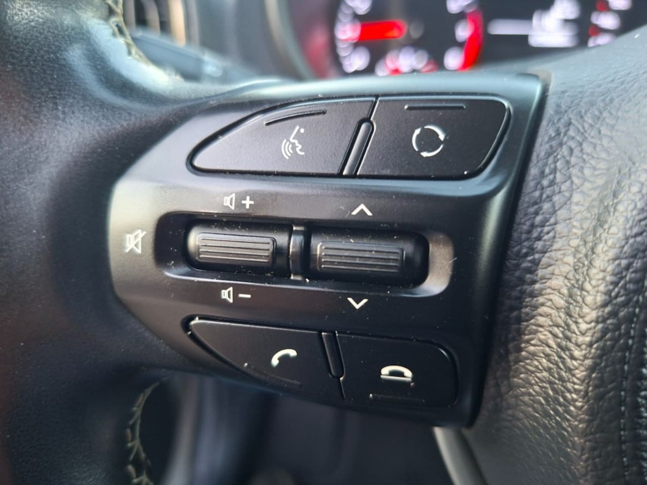 Kia Picanto - 1.0 CVVT Design Edition RADIO/NAVI/CLIMATE/CRUISE/ELEC.RAMEN+SPIEGELS/CV/AUR CAMERA/LMV