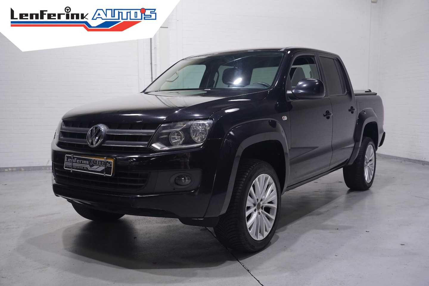 Volkswagen Amarok - 2.0 TDI Plus Easyline dsg 2 persoons uitvoering grijs kenteken - AutoWereld.nl