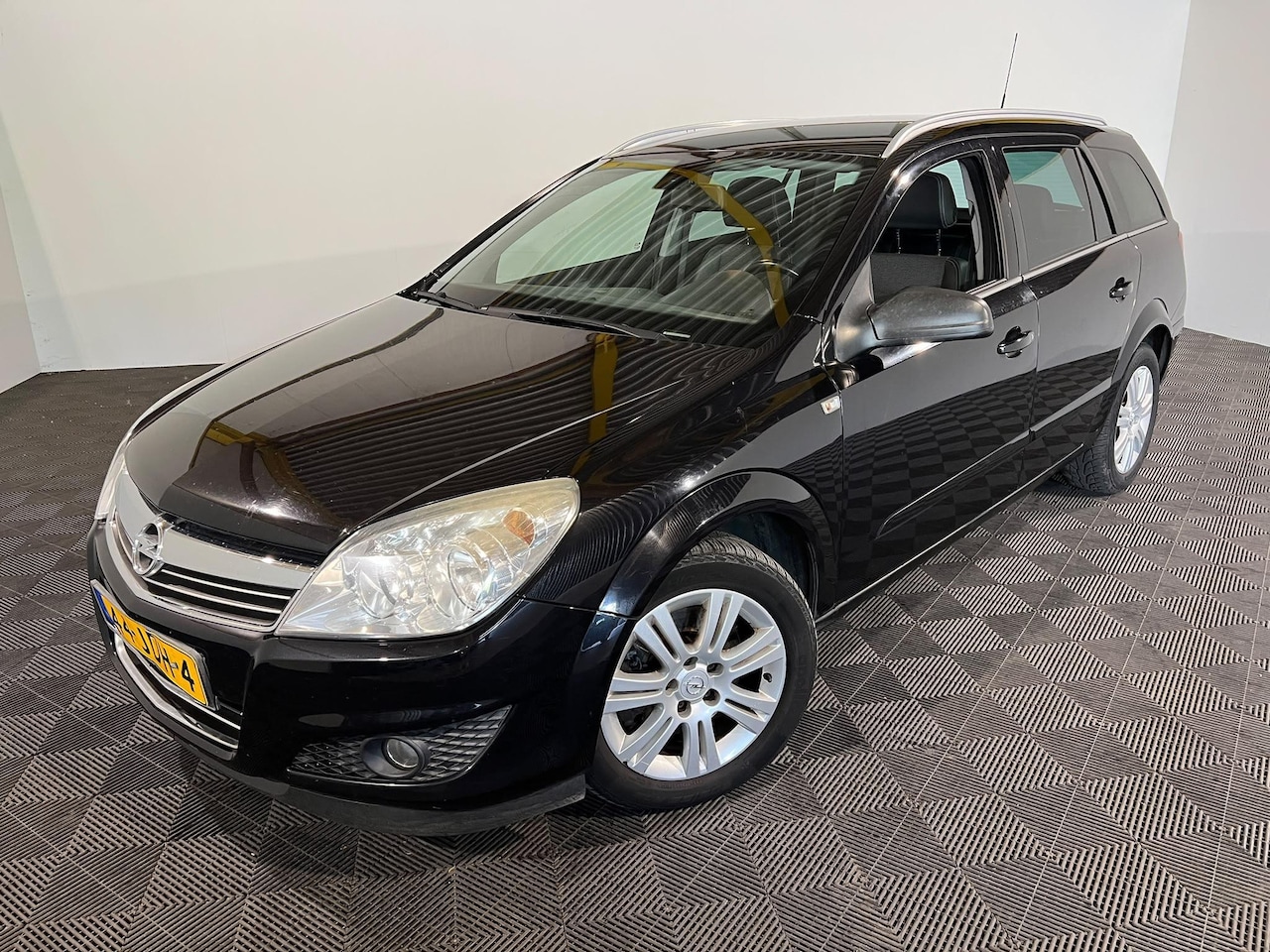 Opel Astra Wagon - 1.7 CDTi Cosmo 1.7 CDTi Cosmo - AutoWereld.nl