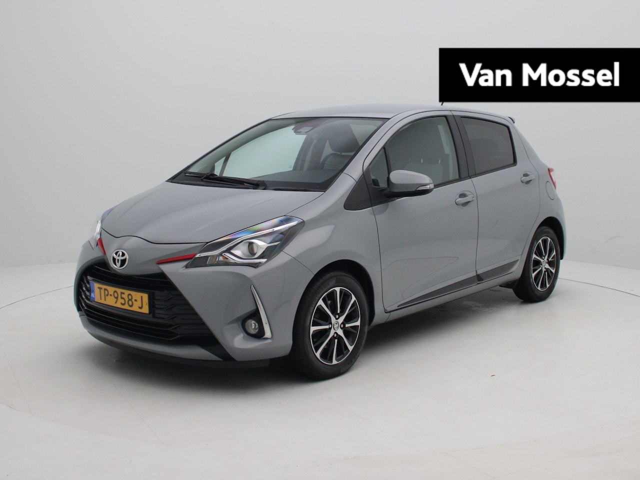 Toyota Yaris - 1.0 VVT-i Design Sport | Camera | Climate Control| - AutoWereld.nl