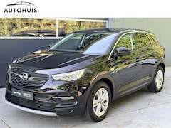 Opel Grandland X - 1.2 Turbo 130pk Automaat Business Executive Navigatie Trekhaak Apple Carplay Lane Assist