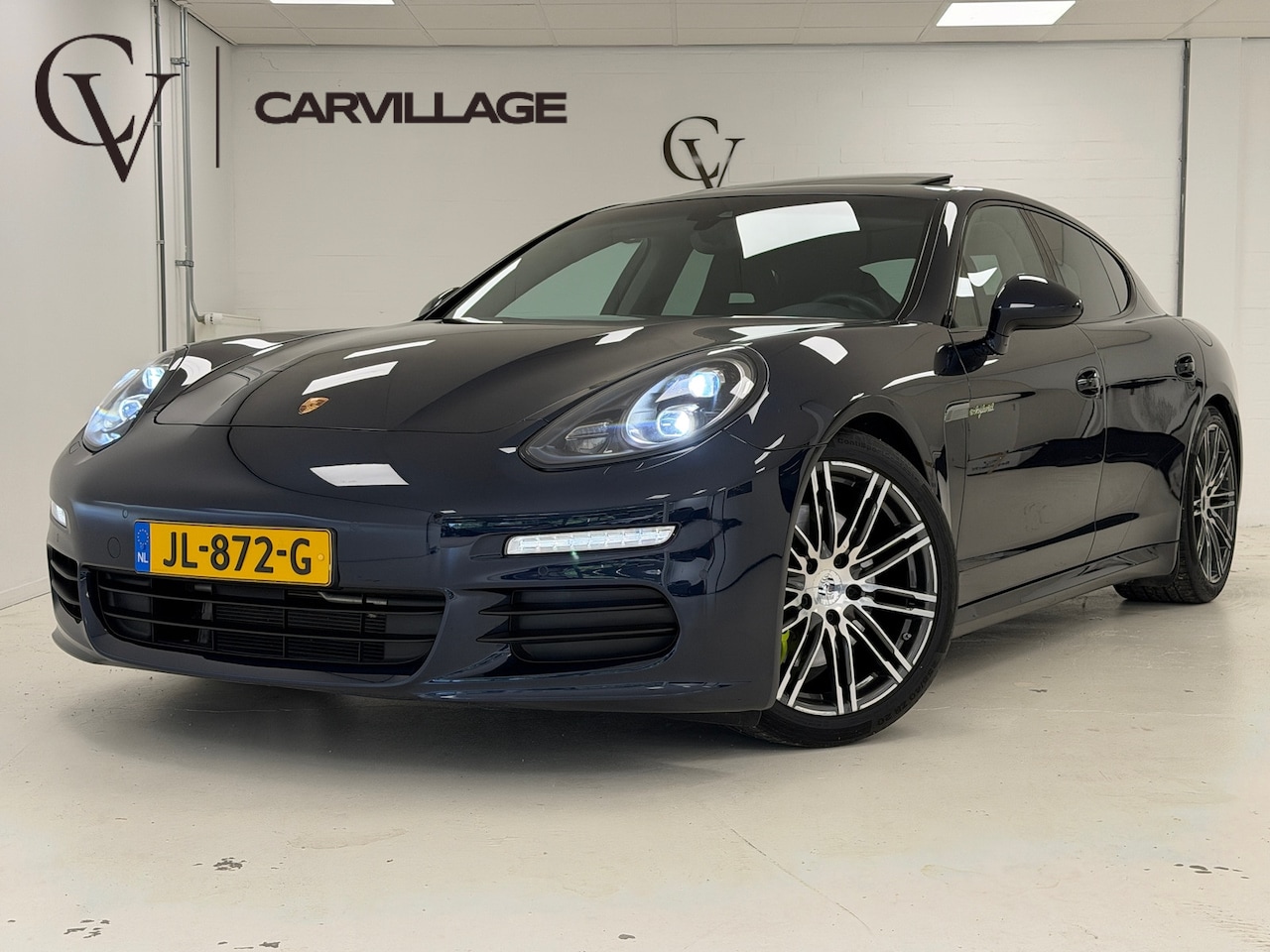 Porsche Panamera - 3.0 S E-Hybrid | ORG. NL | 1e. Eigenaar | Night Blue metallic | - AutoWereld.nl