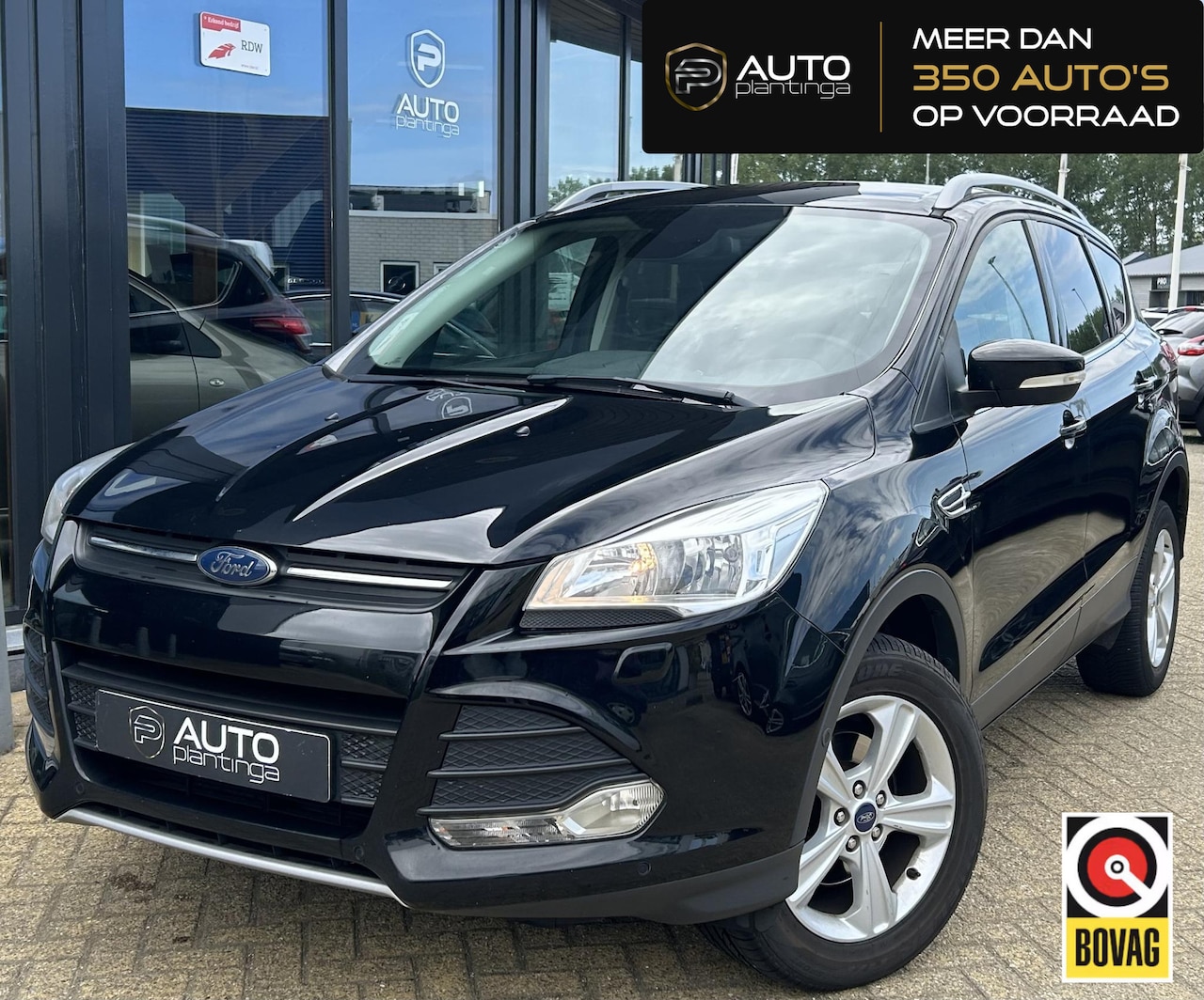 Ford Kuga - 1.5 Titanium Styling Pack 150PK | Nette Staat! | Trekhaak | Parkeersensoren Voor en Achter - AutoWereld.nl