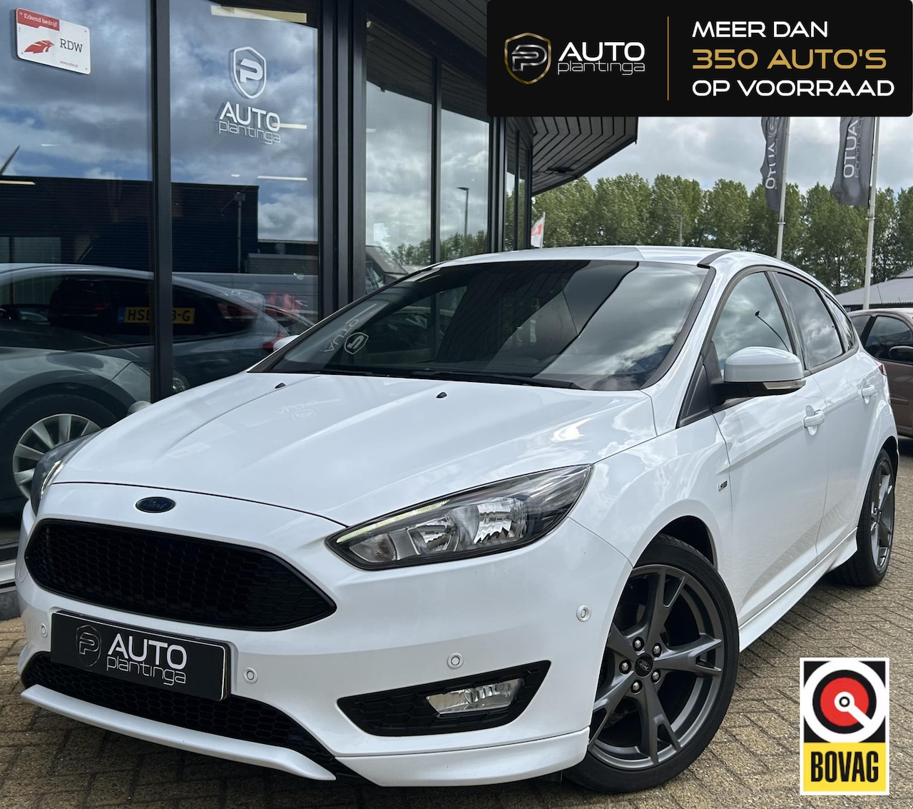 Ford Focus - 1.0 ST-Line 125PK | NL AUTO | Achteruitrijcamera | Navigatie | Grote Spoiler | 18 Inch | P - AutoWereld.nl