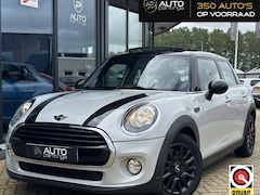 MINI 5-Deurs - 1.5 Cooper Business 136PK | PANO | NAP | Airco | Cruise Control | Lichtmetalen Velgen | Ar