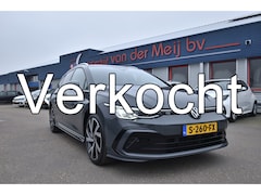 Volkswagen Golf Variant - 1.5 eTSI R-Line Business , BIN+BUIT R-LINE , TREKHAAK , A UITRIJ CAM , NAVI , CLIMATR , LM