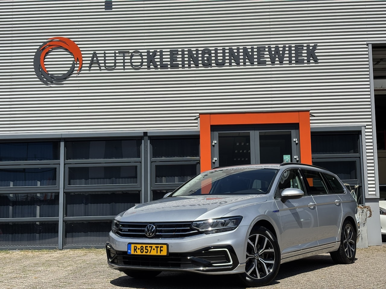 Volkswagen Passat Variant - 1.4 TSI PHEV GTE / Trekhaak / SoH 88,2 / Applecarplay/AndroidAuto / Stoelverwarming / Ergo - AutoWereld.nl