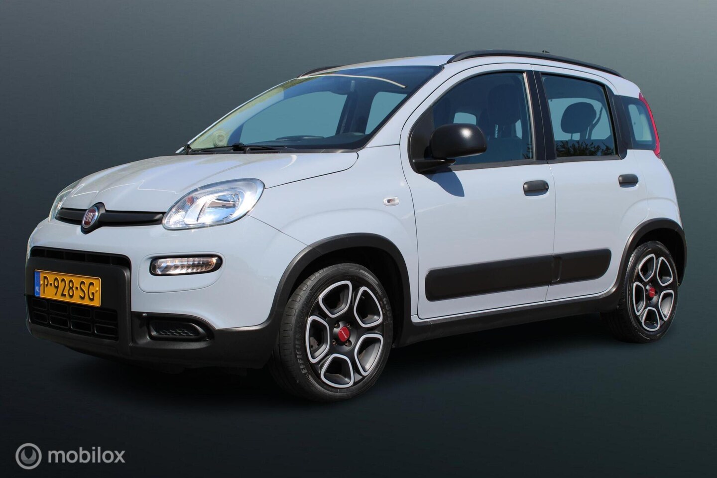 Fiat Panda - 1.0 Hybrid City Life 1.0 Hybrid City Life, App connect, Airco. - AutoWereld.nl