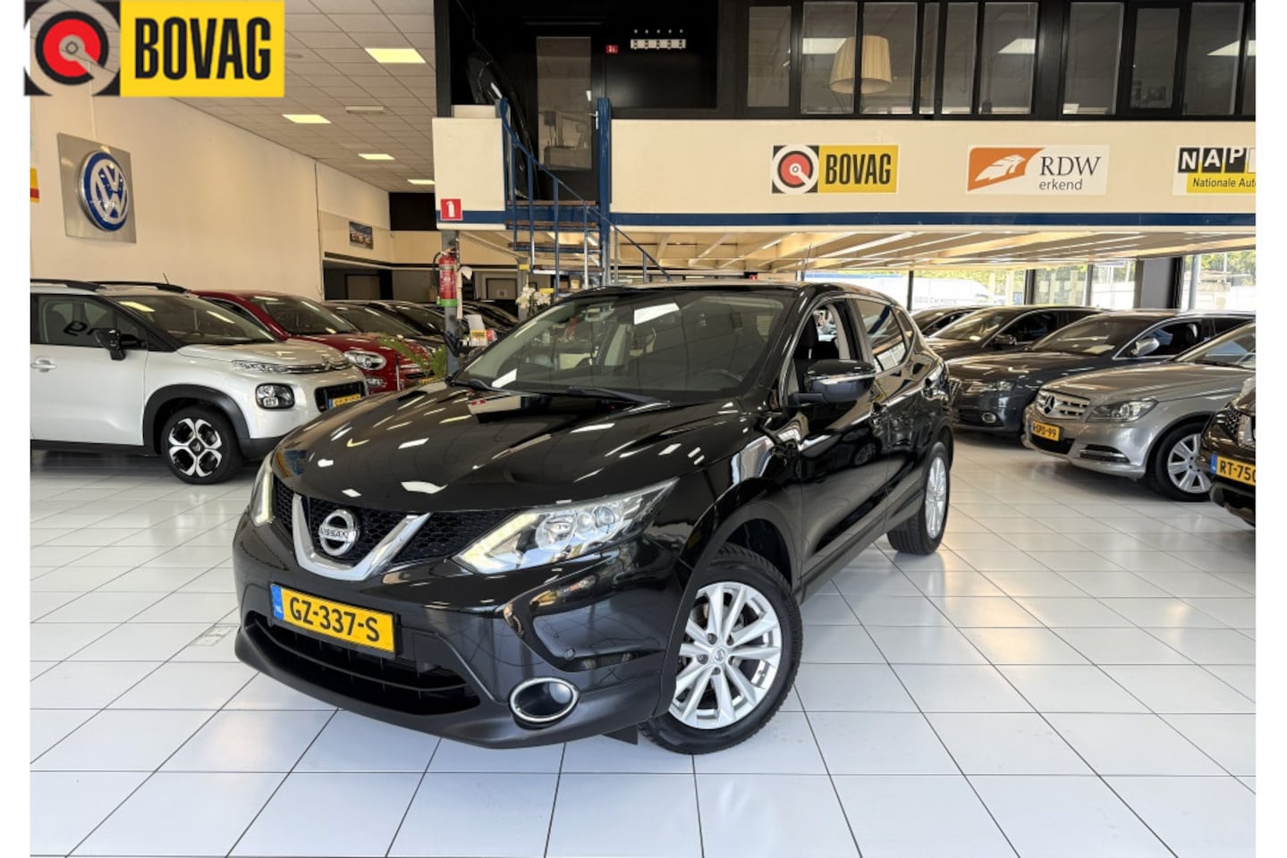 Nissan Qashqai - 1.2 Connect Edition Bovag Garantie Panoramadak - AutoWereld.nl