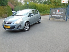 Opel Corsa - 1.2-16V Cosmo