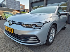 Volkswagen Golf - 1.0 TSI Life Business