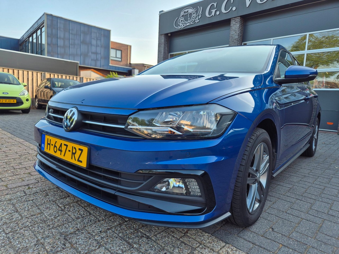 Volkswagen Polo - 1.0 TSI Highline R-Line - AutoWereld.nl
