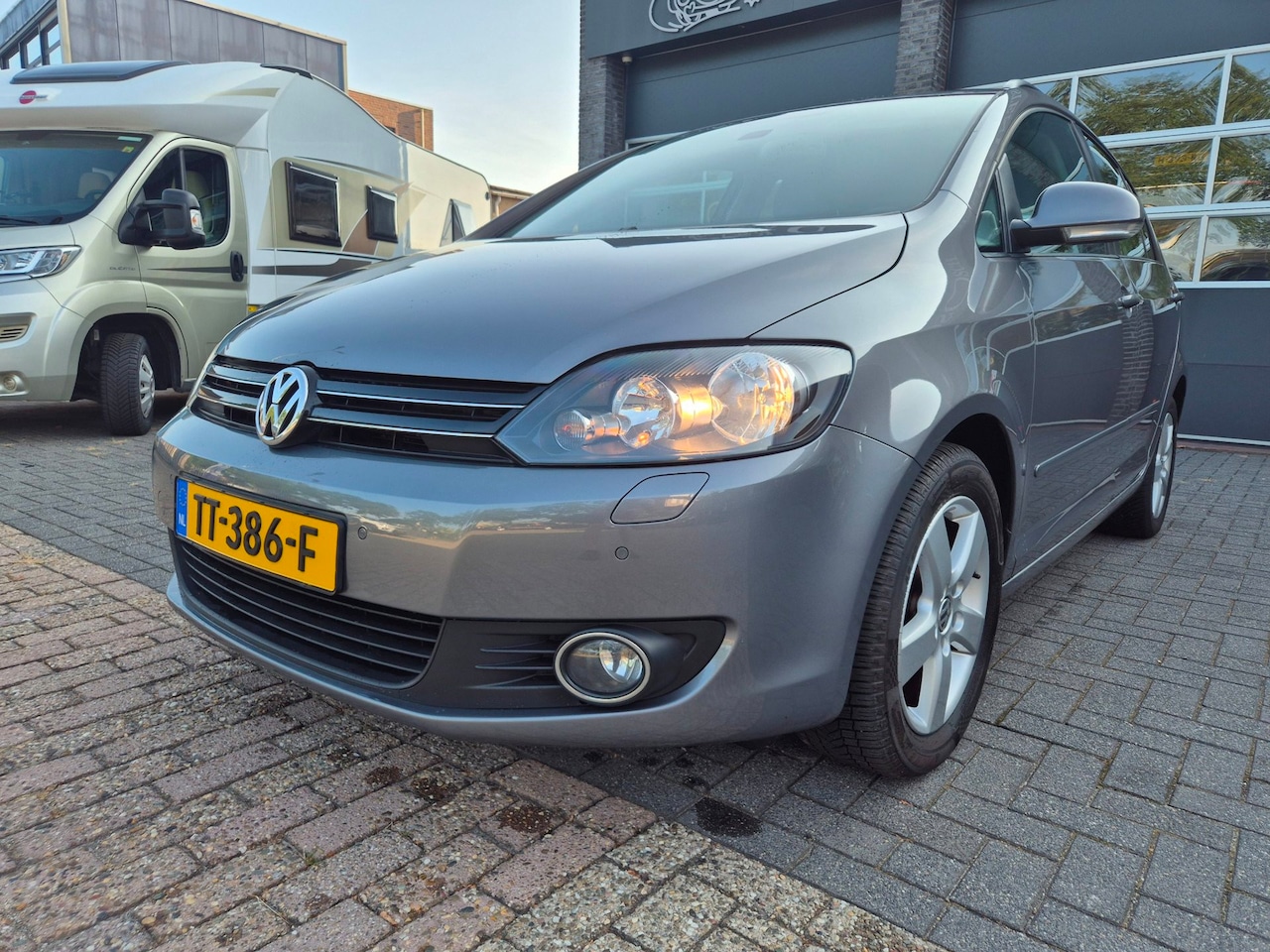 Volkswagen Golf Plus - 1.4 TSI Comfortline 1.4 TSI Comfortline - AutoWereld.nl