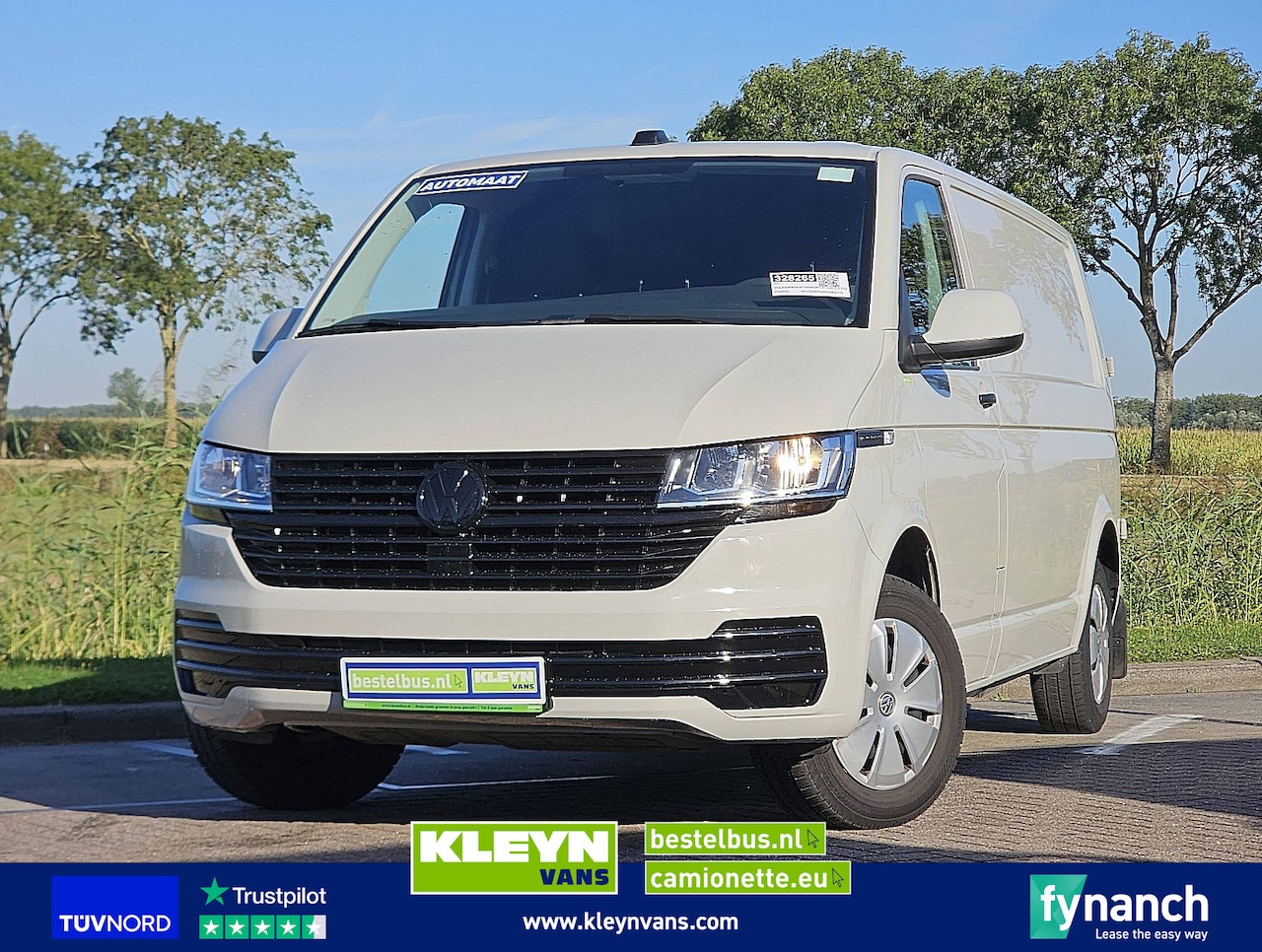 Volkswagen Transporter - 2.0 TDI T6.1 150Pk L2H1 Autm - AutoWereld.nl