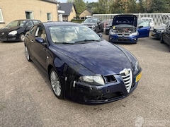 Alfa Romeo GT - 2.0 JTS Collezione