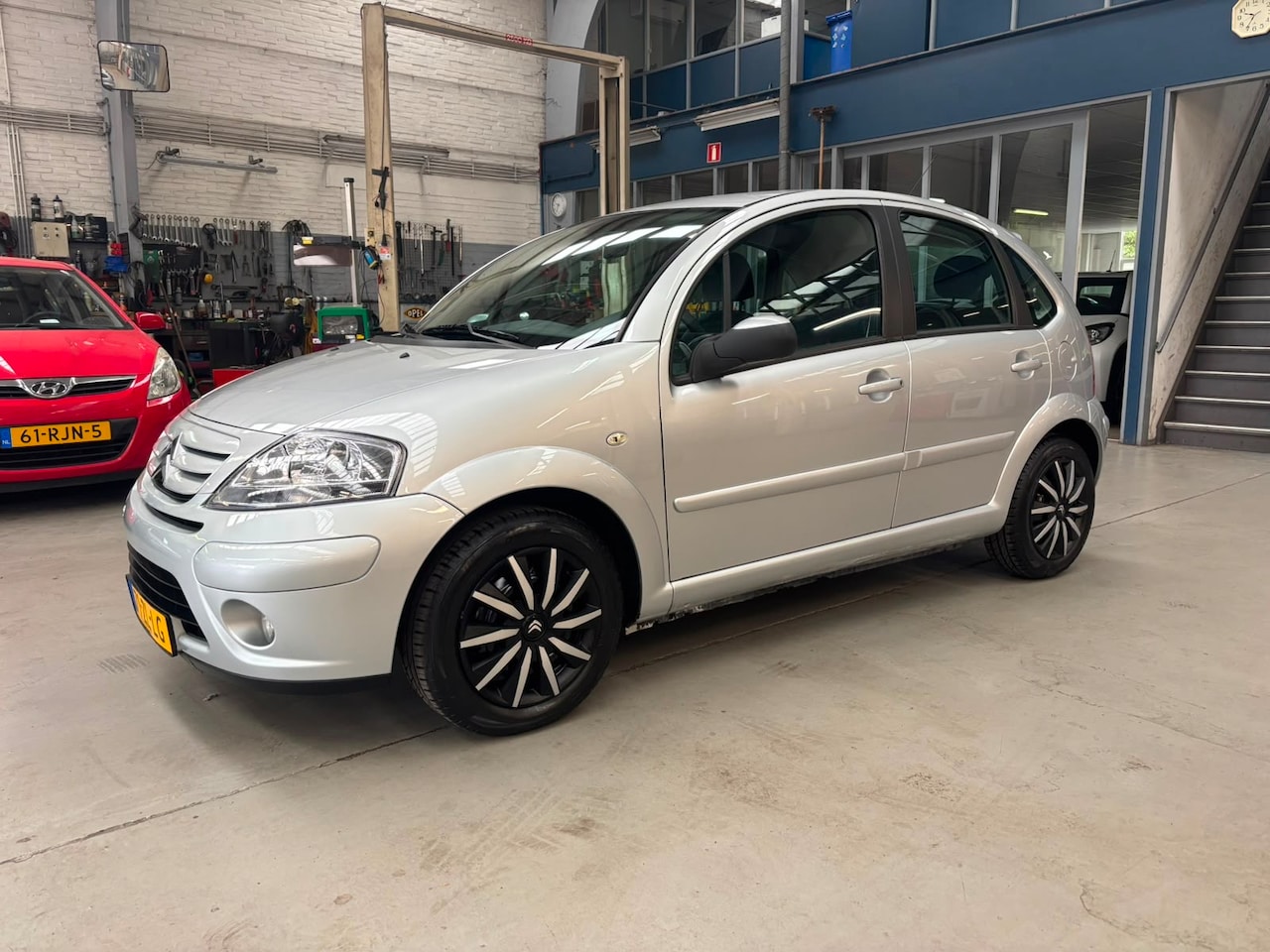 Citroën C3 - 1.4 I 16V SENSODRIVE Ambiance | Automaat | Climate control | Trekhaak | Cruise control | N - AutoWereld.nl