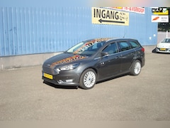 Ford Focus Wagon - 1.5 Titanium, LEES ADVERTENTIE VOOR JE REAGEERD