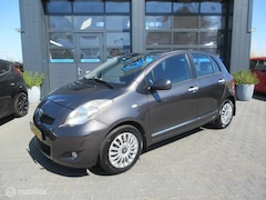 Toyota Yaris - 1.3 VVTi Aspiration 163km Airco Cruise Trekhaak