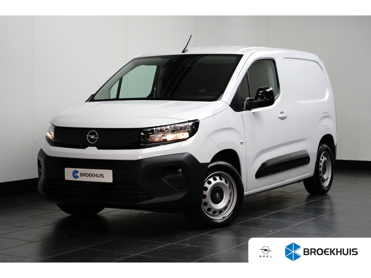 Opel Combo - 1.5 BlueHDI 100 L1 | Airconditioning | Cruisecontrolsysteem (Cruisecontrol) | Trekhaak - AutoWereld.nl