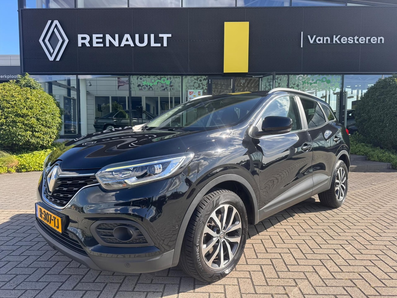 Renault Kadjar - TCe 140pk EDC GPF / Trekhaak / Camera / Carplay&Andriotatuo / Compleet dealer O.H. - AutoWereld.nl