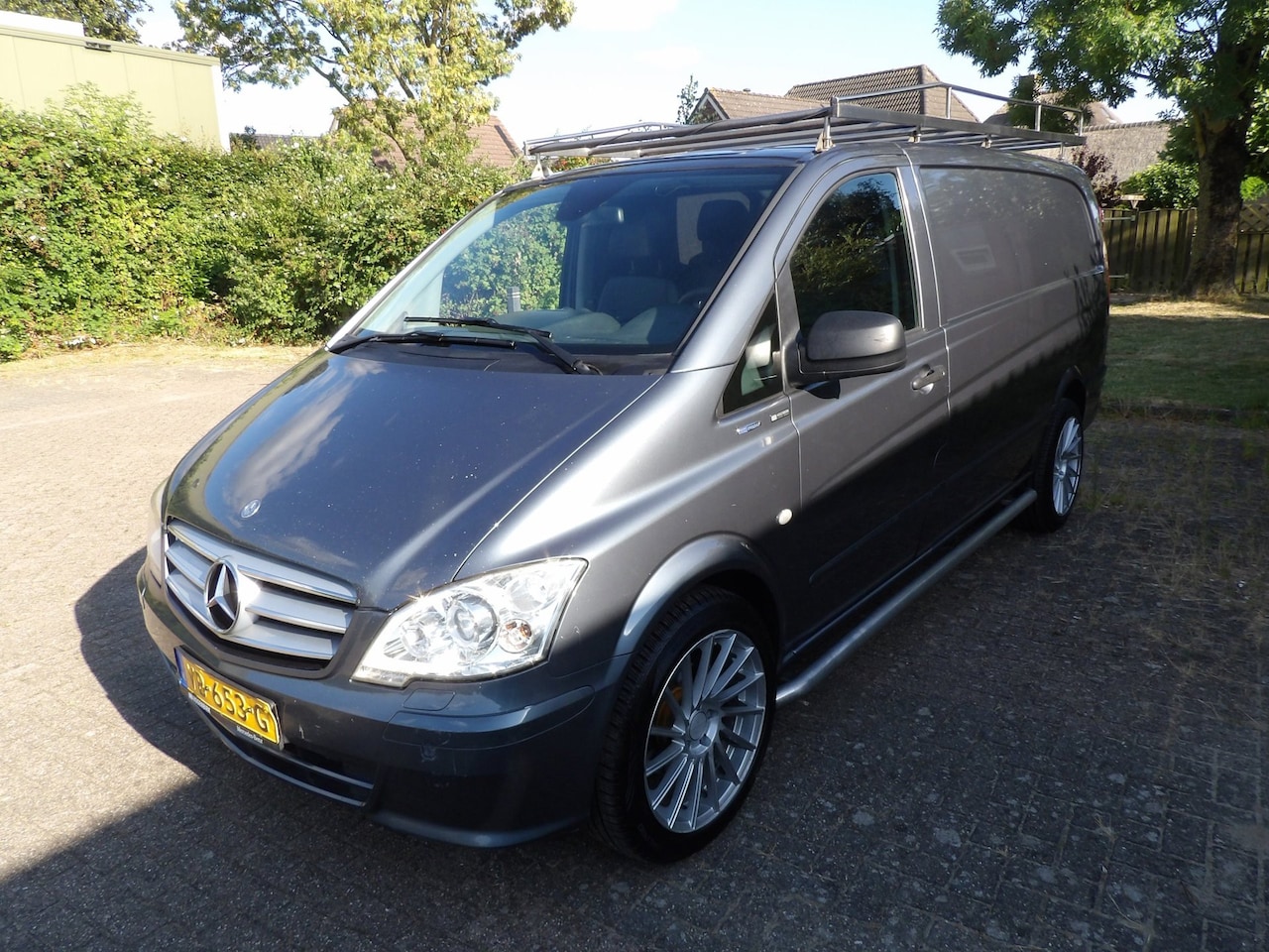 Mercedes-Benz Vito - 116 CDI 320 Lang DC Luxe navi airco kout - AutoWereld.nl