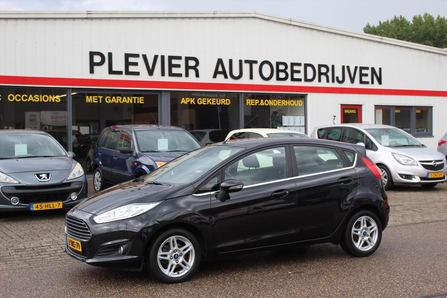 Ford Fiesta - 1.0 EcoBoost 100PK 5 DEURS S/S Titanium - AutoWereld.nl