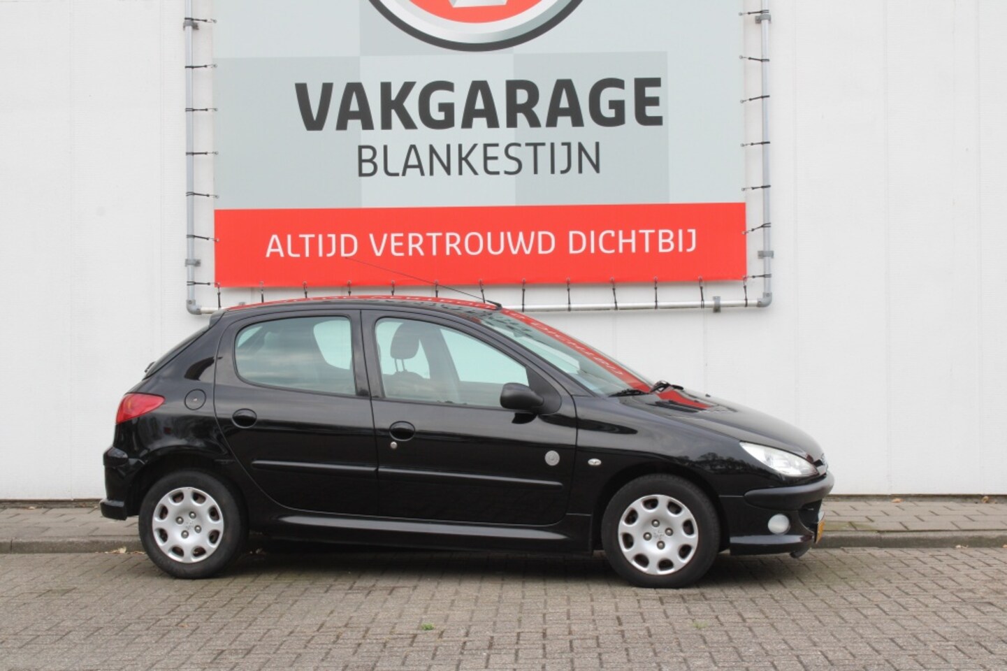 Peugeot 206 - inclusief nieuwe APK en geen A 1.4 Génération - AutoWereld.nl