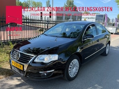 Volkswagen Passat - 1.4 TSI Trendline BlueMotion NIEUW BINNEN