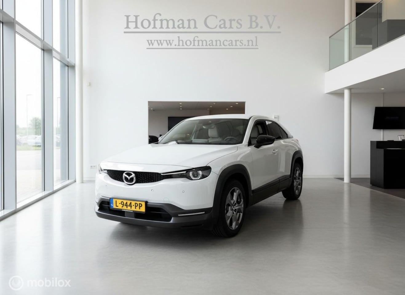 Mazda MX-30 - e-SkyActiv 145 Comfort 36 kWh | 45.188 km | SOH 93% | CCS | HUD - AutoWereld.nl