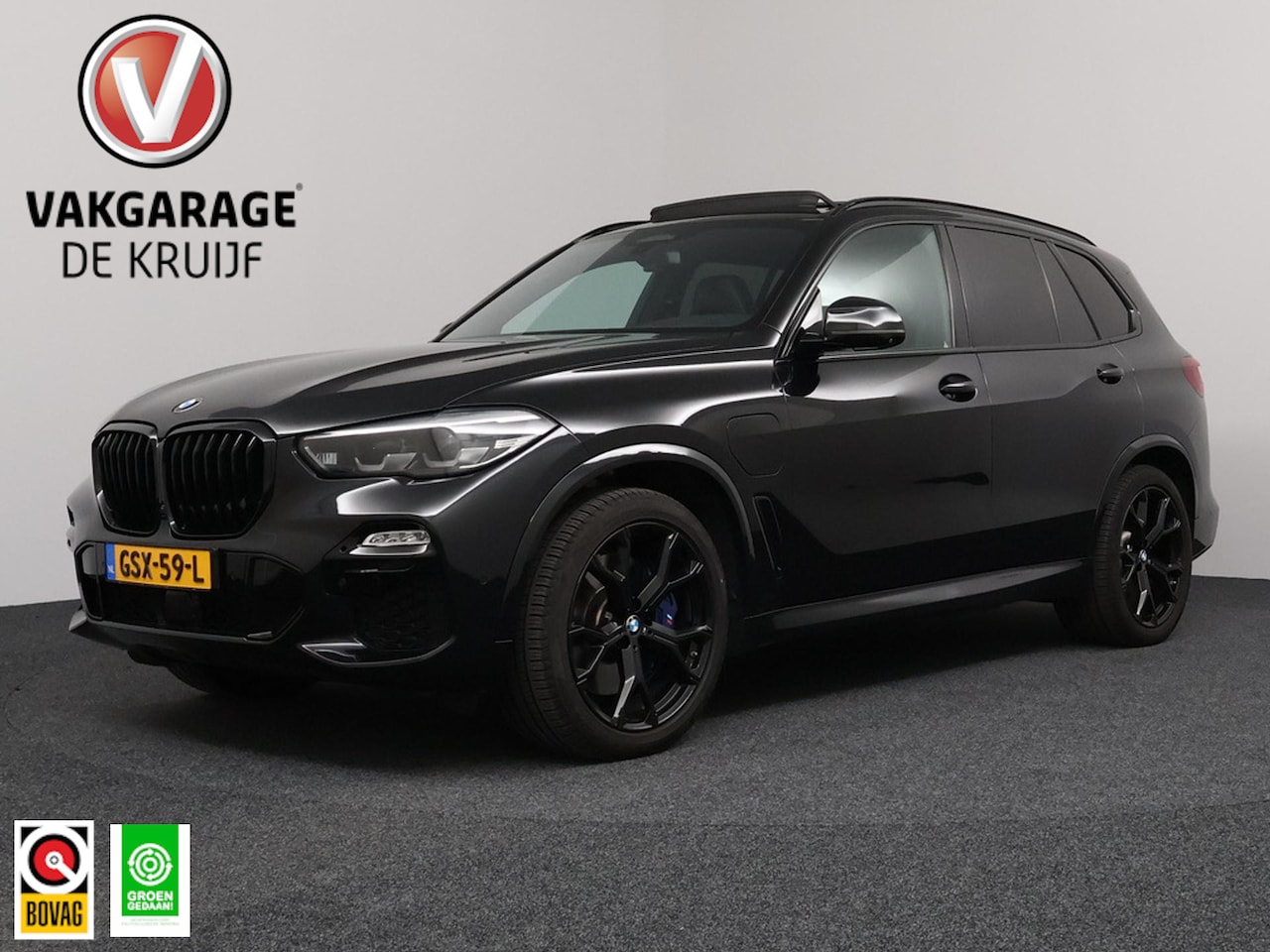 BMW X5 - xDrive45e High Executive M | Skylounge Pano | Harman Kardon | M Sportstoelen | Digital Key - AutoWereld.nl