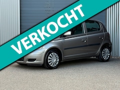 Toyota Yaris - 1.3 VVT-i Sol 5-deurs AUTOMAAT / AIRCO / NAP