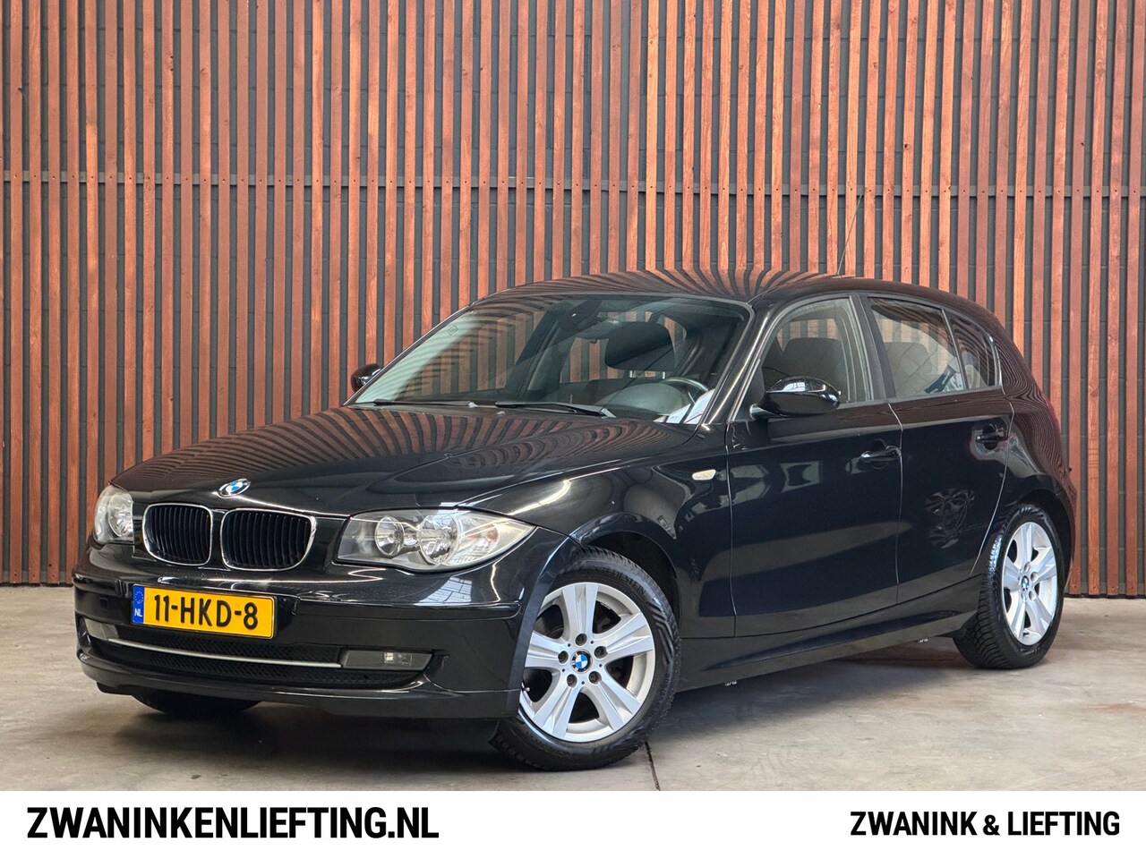 BMW 1-serie - 118i Aut. Business Line Airco-Elek.Pakket-Lm Velgen-NL Auto-NAP - AutoWereld.nl