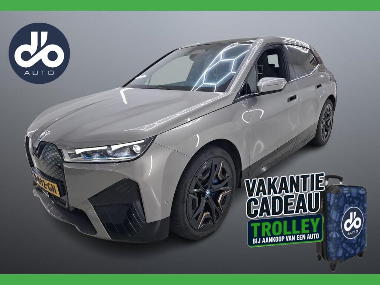 BMW iX - xDrive40 Excellence SOH 100% I TREKHAAK I LASERLIGHT I FULL OPTIONS I ORG.NL + NAP + INCL - AutoWereld.nl