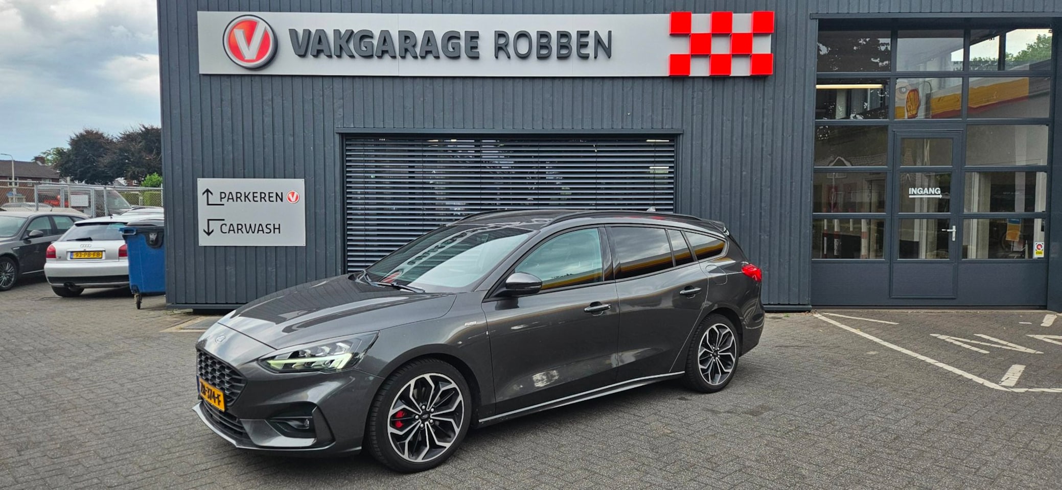 Ford Focus Wagon - 1.0 EcoBoost ST Line Business 1.0 EcoBoost ST Line Business - AutoWereld.nl