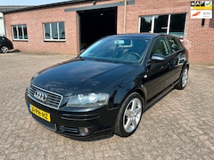 Audi A3 - 1.6 Ambition // 98.000 km NAP // Nieuwe APK