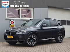 BMW iX3 - Executive 80 kWh / Trekhaak / Memory / Pano / M Pakket