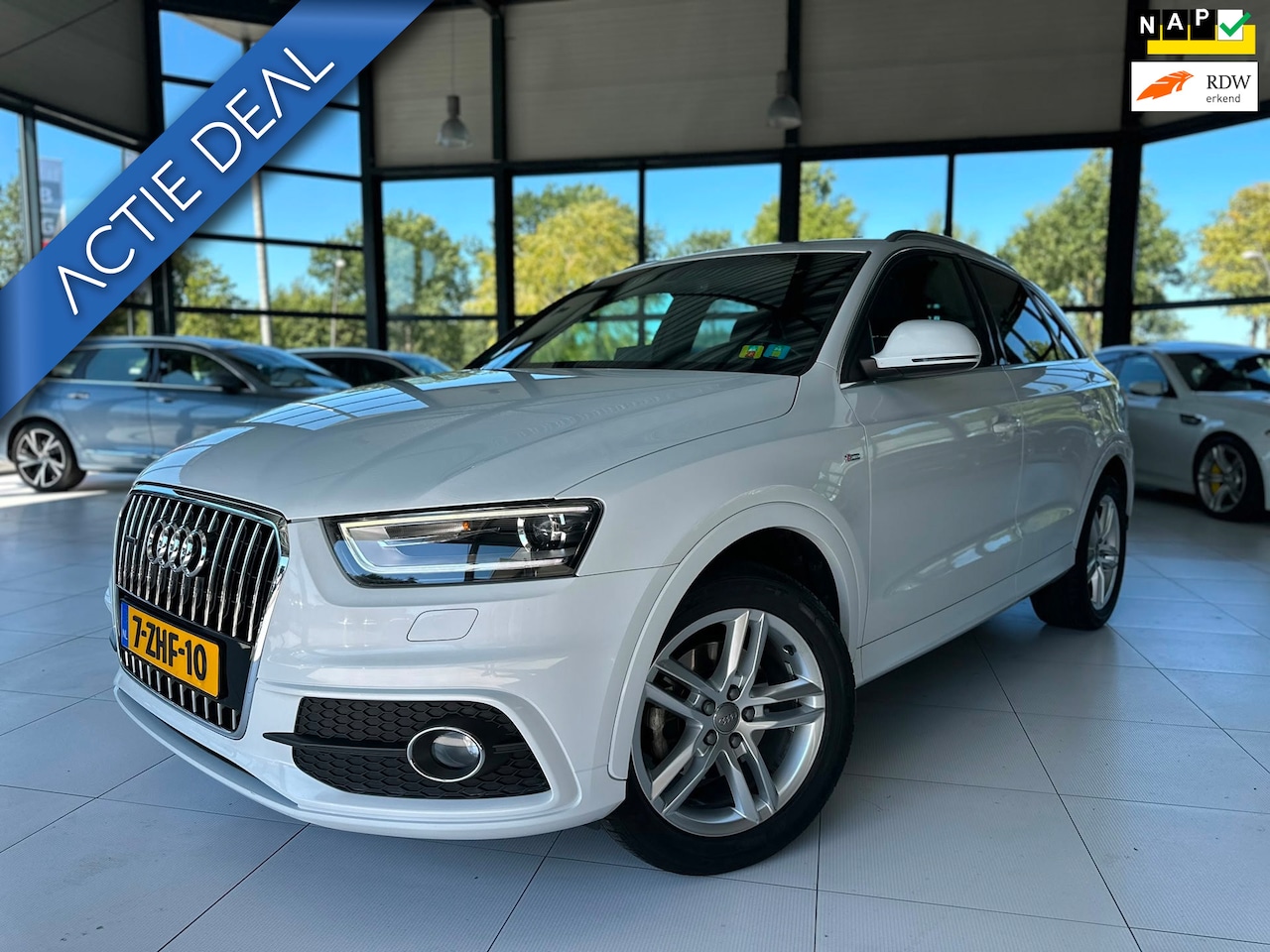 Audi Q3 - 2.0 TFSI quattro Sport Edition | S Line | Automaat | Navi | Camera | Trekhaak | Cruise | A - AutoWereld.nl