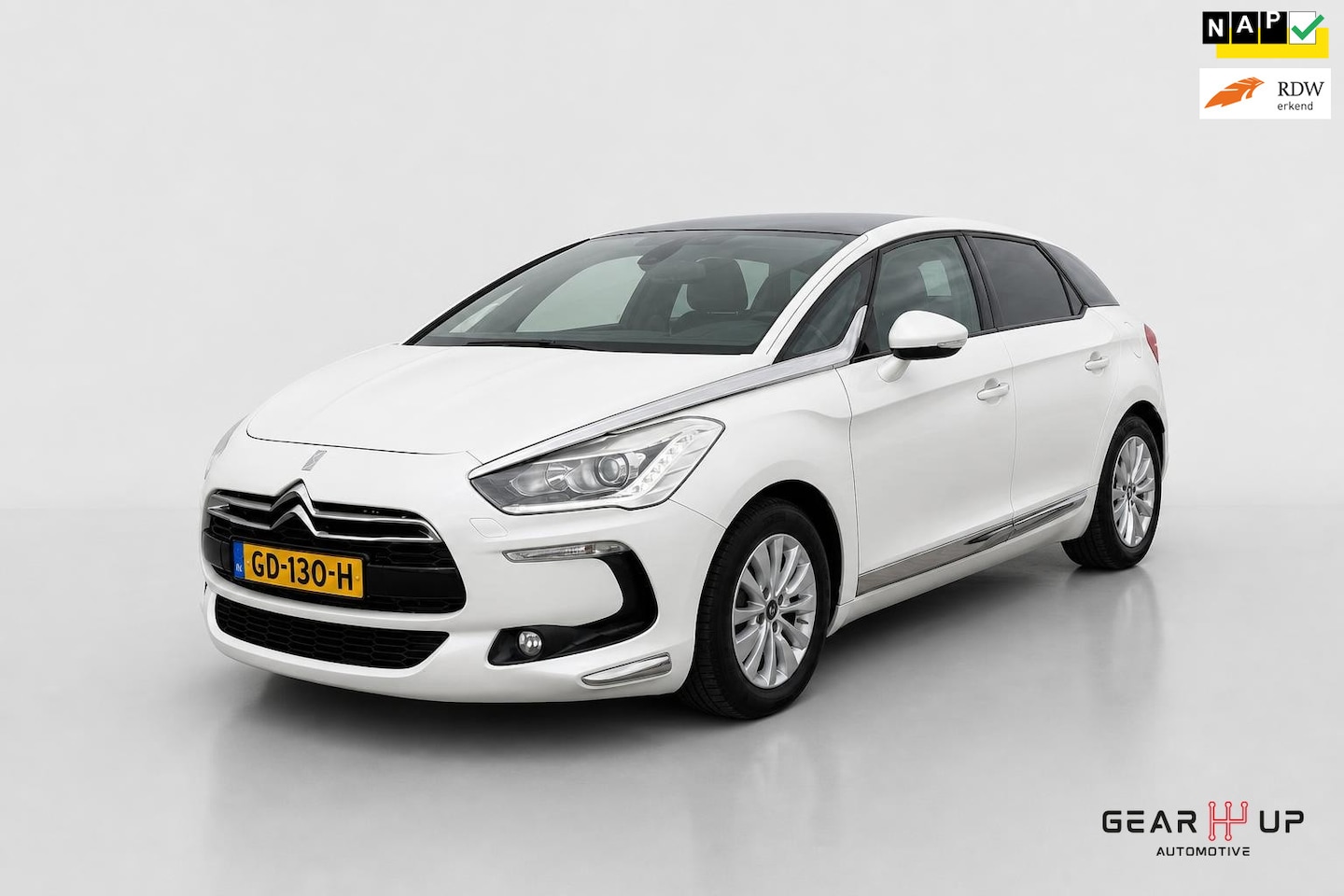 Citroën DS5 - 1.6 BlueHDi Buss Executive CLIMA|PANO|CRUISE|HUD - AutoWereld.nl