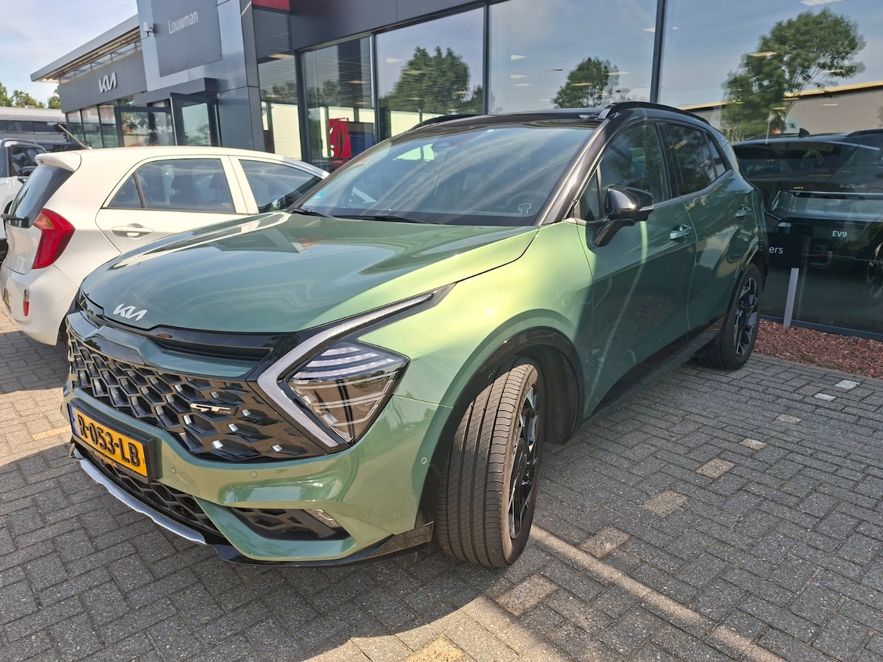 Kia Sportage - 1.6 T-GDi Plug-in Hybrid AWD GT-PlusLine TREKHAAK - AutoWereld.nl