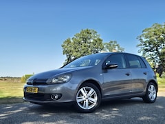 Volkswagen Golf - 1.2 TSI MATCH