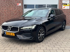 Volvo V60 - 2.0 B3 Momentum Business|Pano|HUD|360Cam|H&K|Trekhaak|
