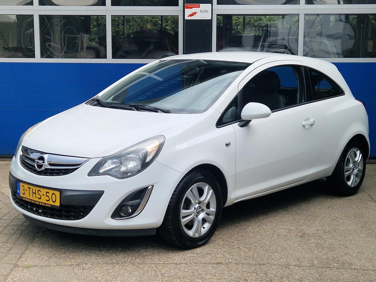 Opel Corsa - 1.2-16V Berlin / Airco / Cruise control / Stoelverwarming / Stuurverwarming / Origineel NL - AutoWereld.nl