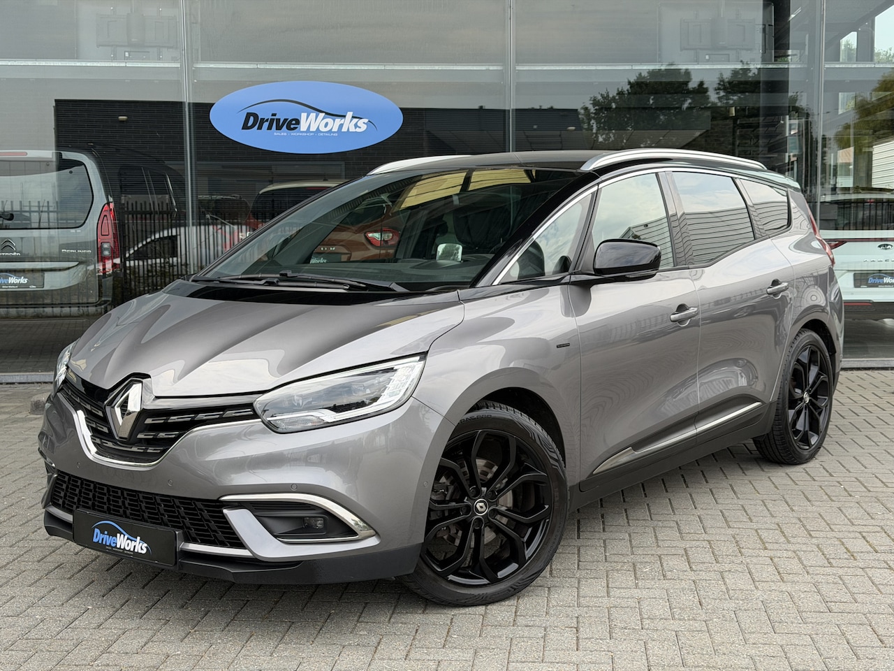 Renault Grand Scénic - 1.3 TCe Executive 7p. | Black Edition | PANO | HUD | BOSE | Automaat | 7-zits | Interesse - AutoWereld.nl