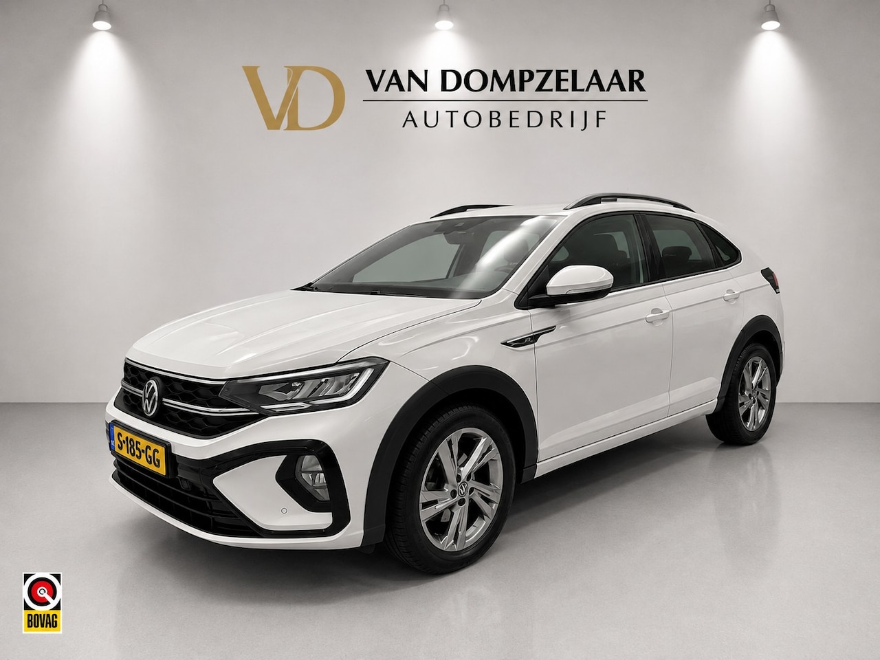 Volkswagen Taigo - 1.0 TSI R-LINE - AUTOMAAT - Business / Stoelverw. / Trekh. / - AutoWereld.nl