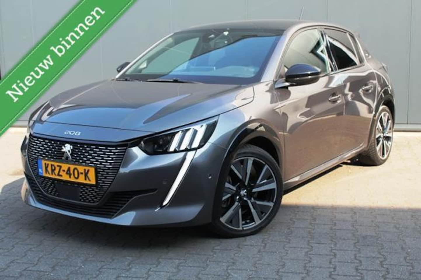 Peugeot 208 - 1.2 PureTech GT | Automaat | Camera | Navi | Clima - AutoWereld.nl