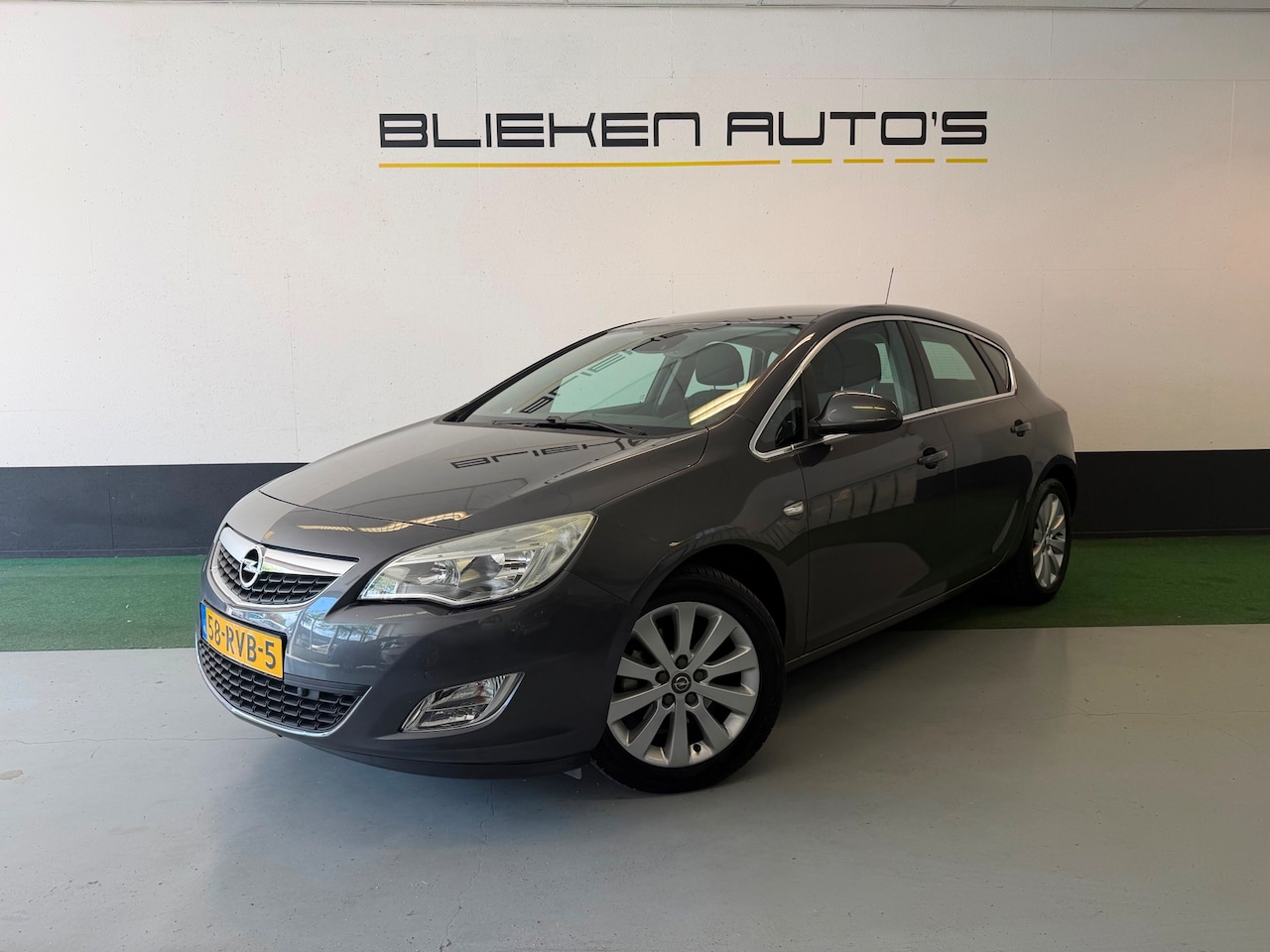 Opel Astra - 1.6 Turbo Cosmo *zie tekst* - AutoWereld.nl