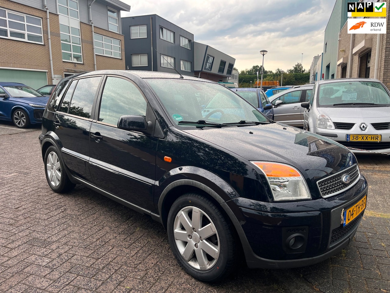 Ford Fusion - 1.6-16V Futura AUTOMAAT. zeer nette auto. - AutoWereld.nl