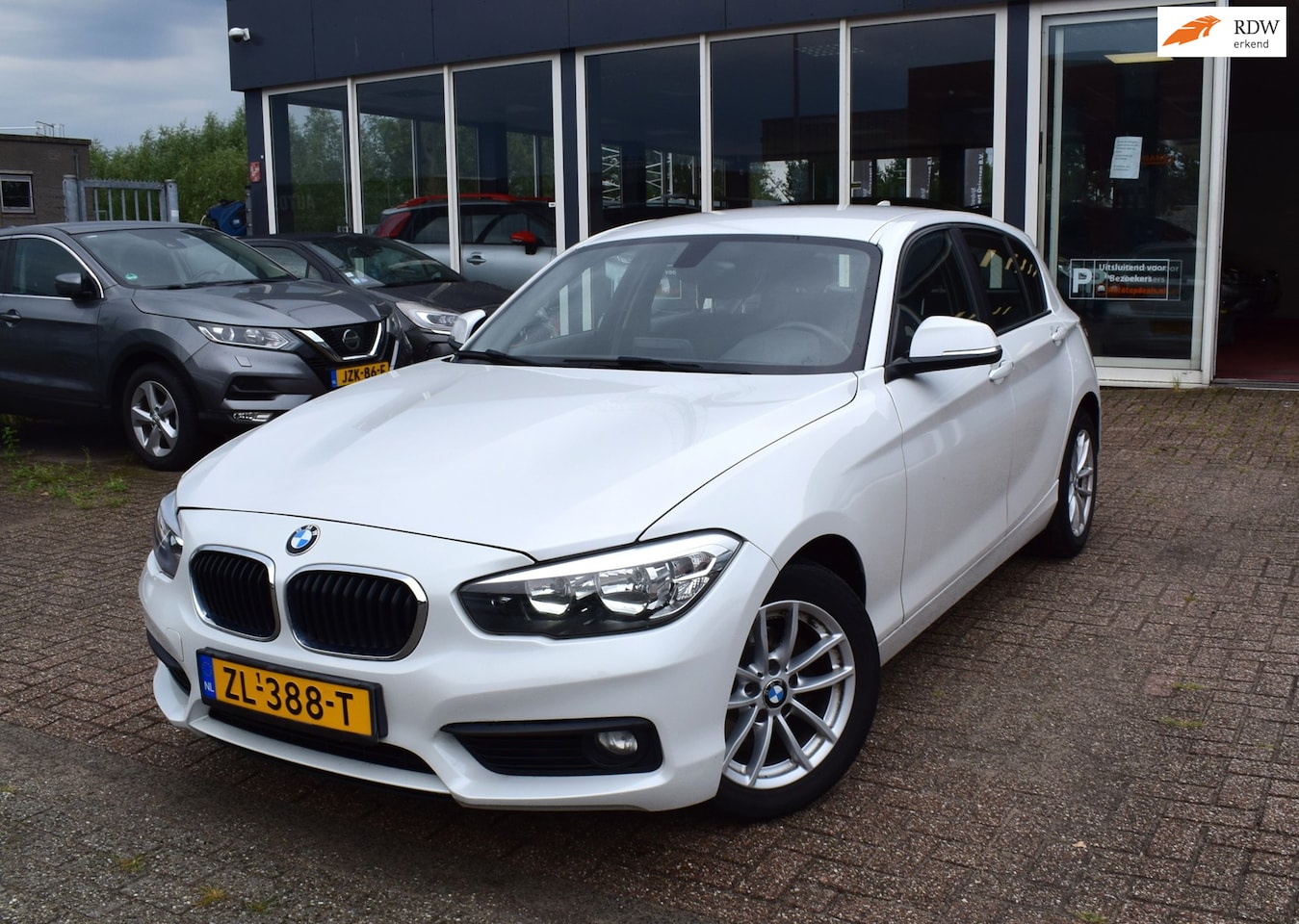 BMW 1-serie - 118i Centennial Executive | ACHTERUIT RIJ SENSOREN | CLIMATE CONTROL | STOELVERWARMING|CRU - AutoWereld.nl