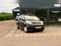 Peugeot 107 - 1.0-12V XR Carplay Apk 2027 Augustus